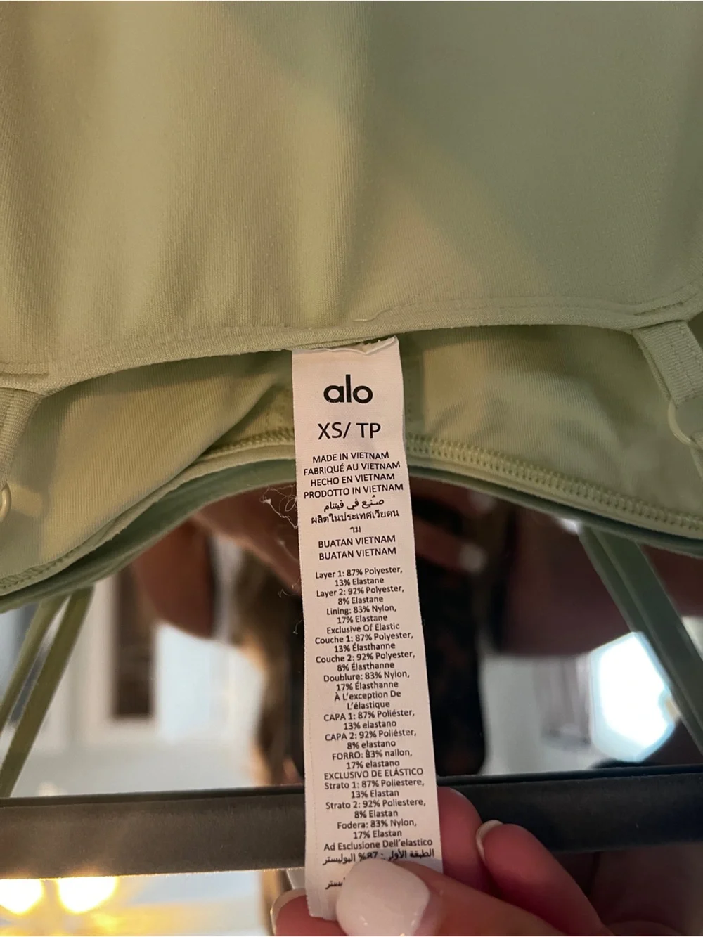 ALO Yoga sleek line