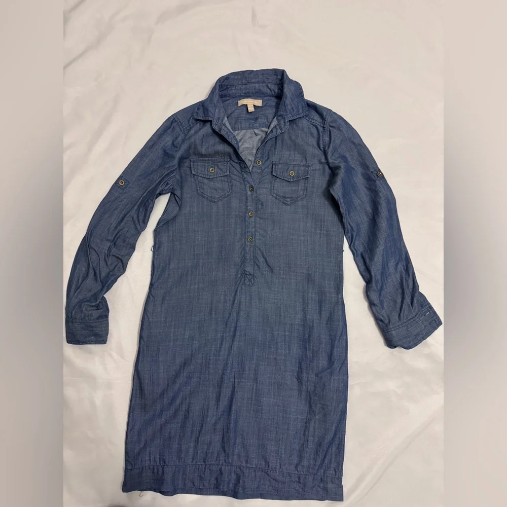 Banana Republic this material