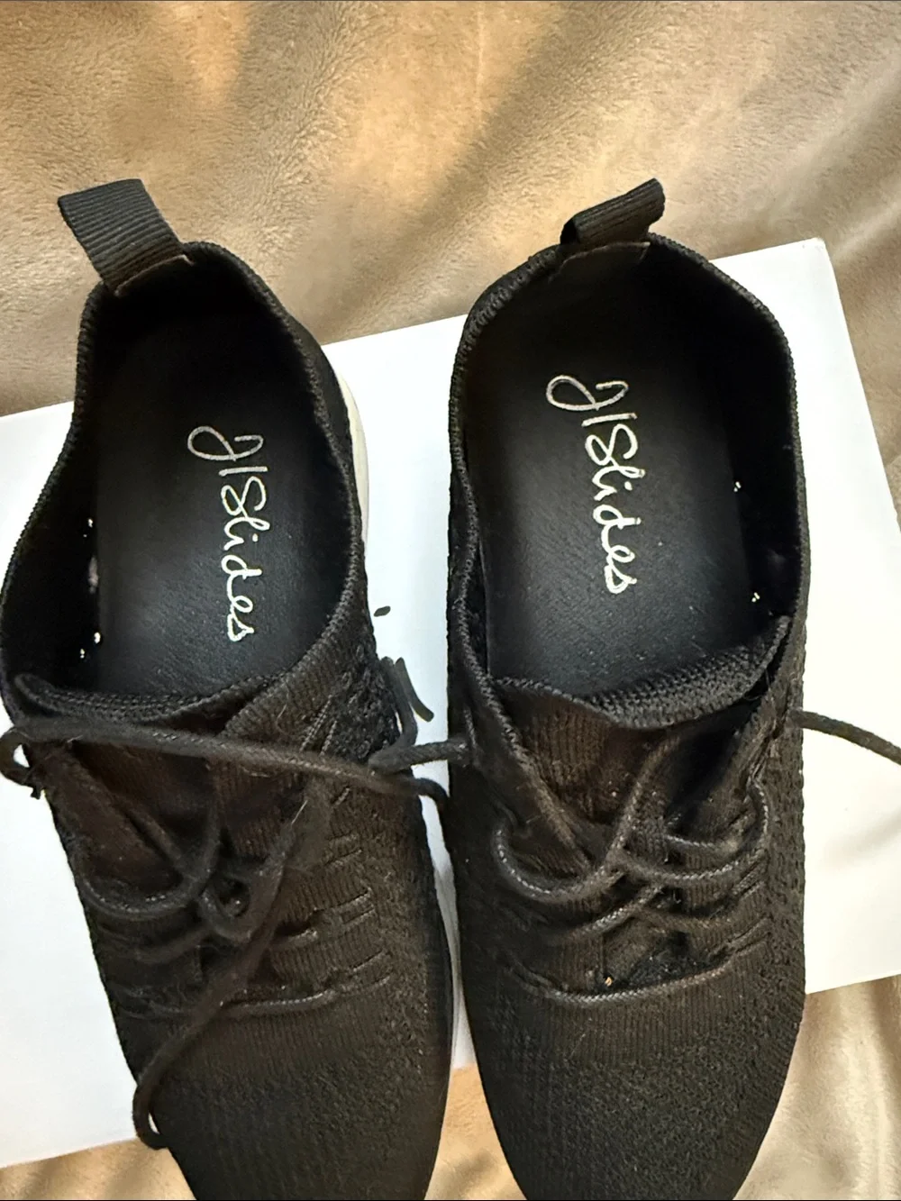 J Slides comfortable black