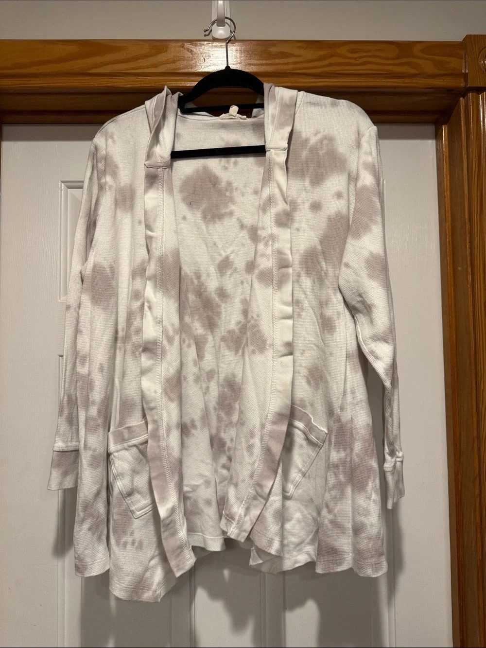 Jane and Delancey Cream Ribbed Crewneck Top