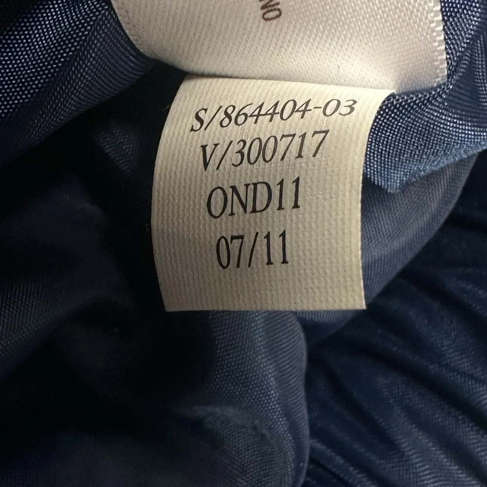 Old Navy please see