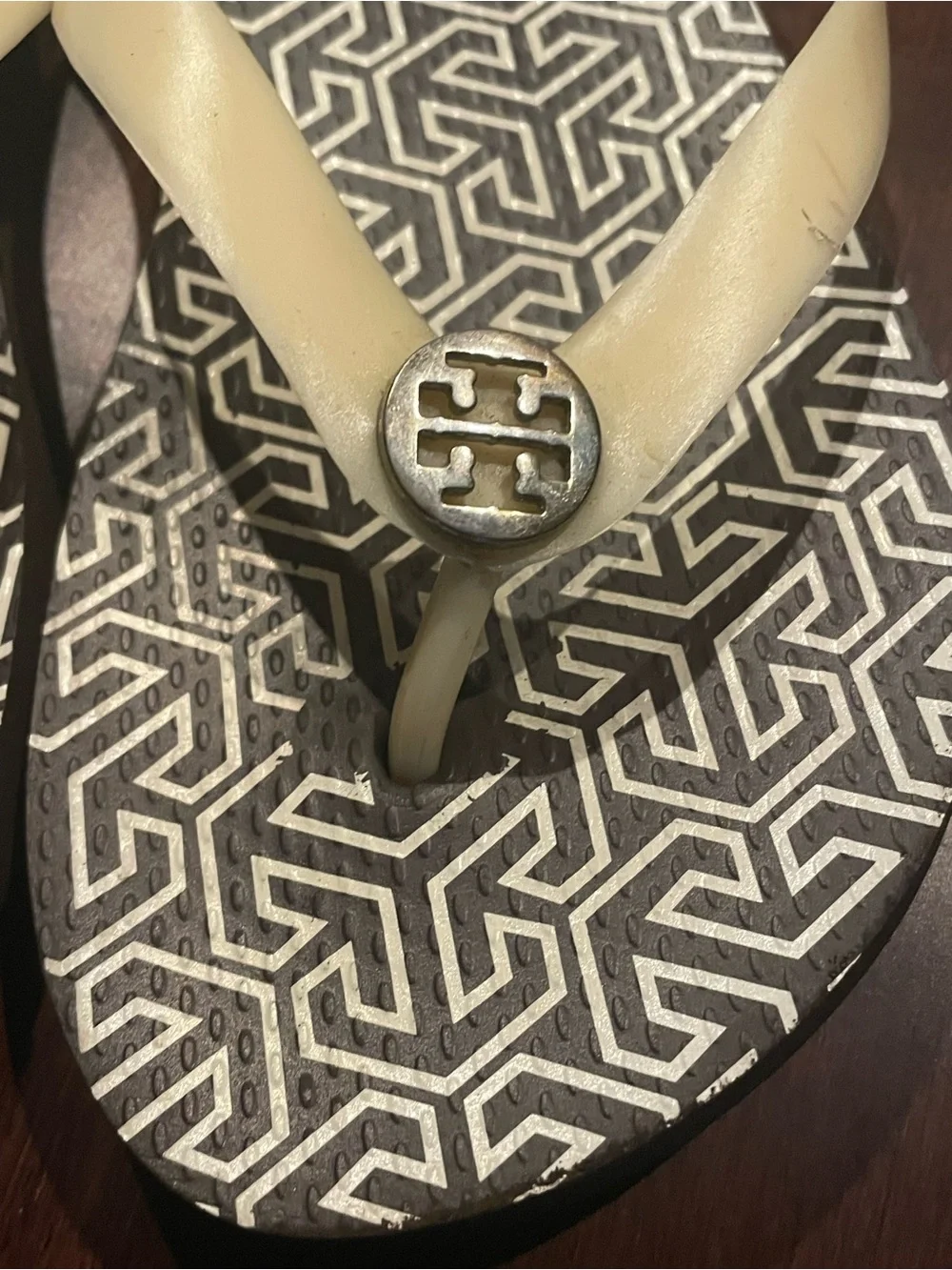 Tory Burch classic tory