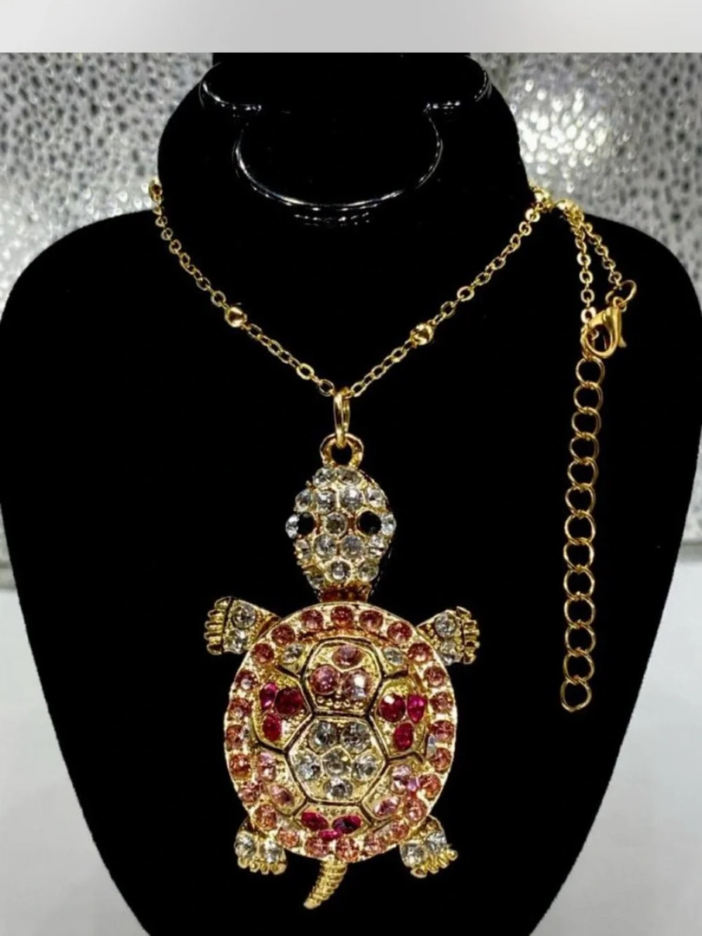 Ladies ^^^ Gold Turtle 3d 3”  Pendant Necklace ^^^ Iced Pink /  Red Crystals *^*