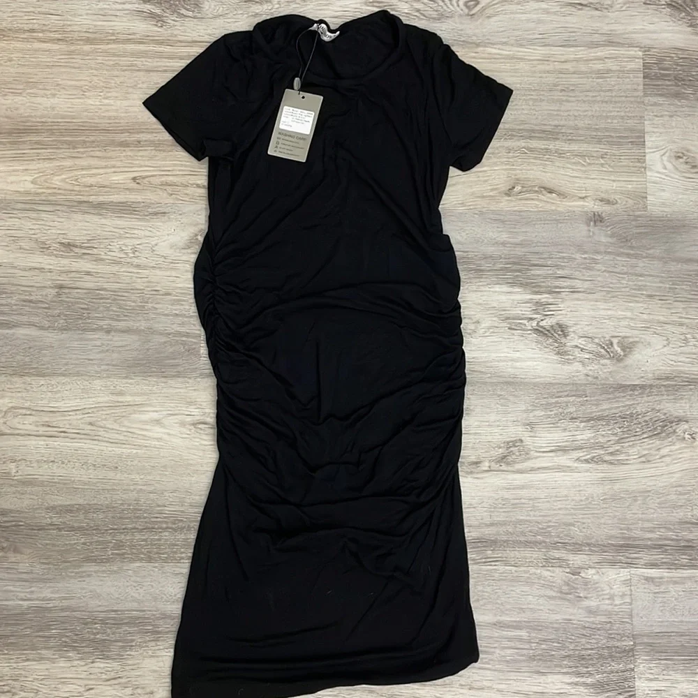 NWT Smallshow Black Ruched Sides Short Sleeve Knee Length Maternity Dress Small