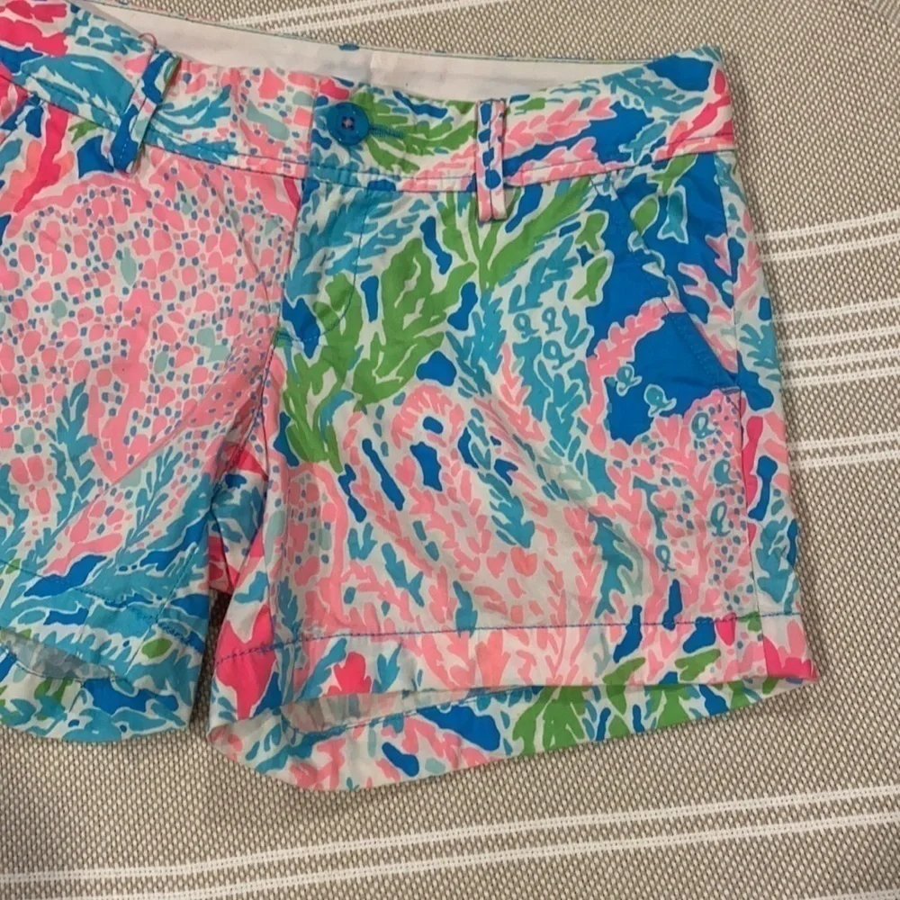 Lilly Pulitzer flat from inseam