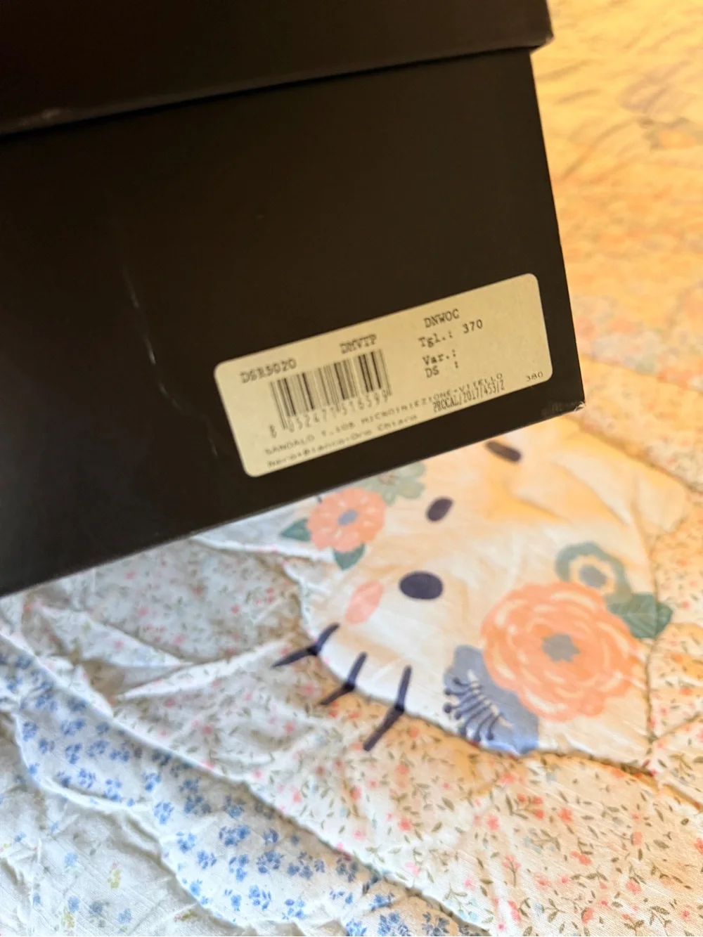 Versace ankle size white