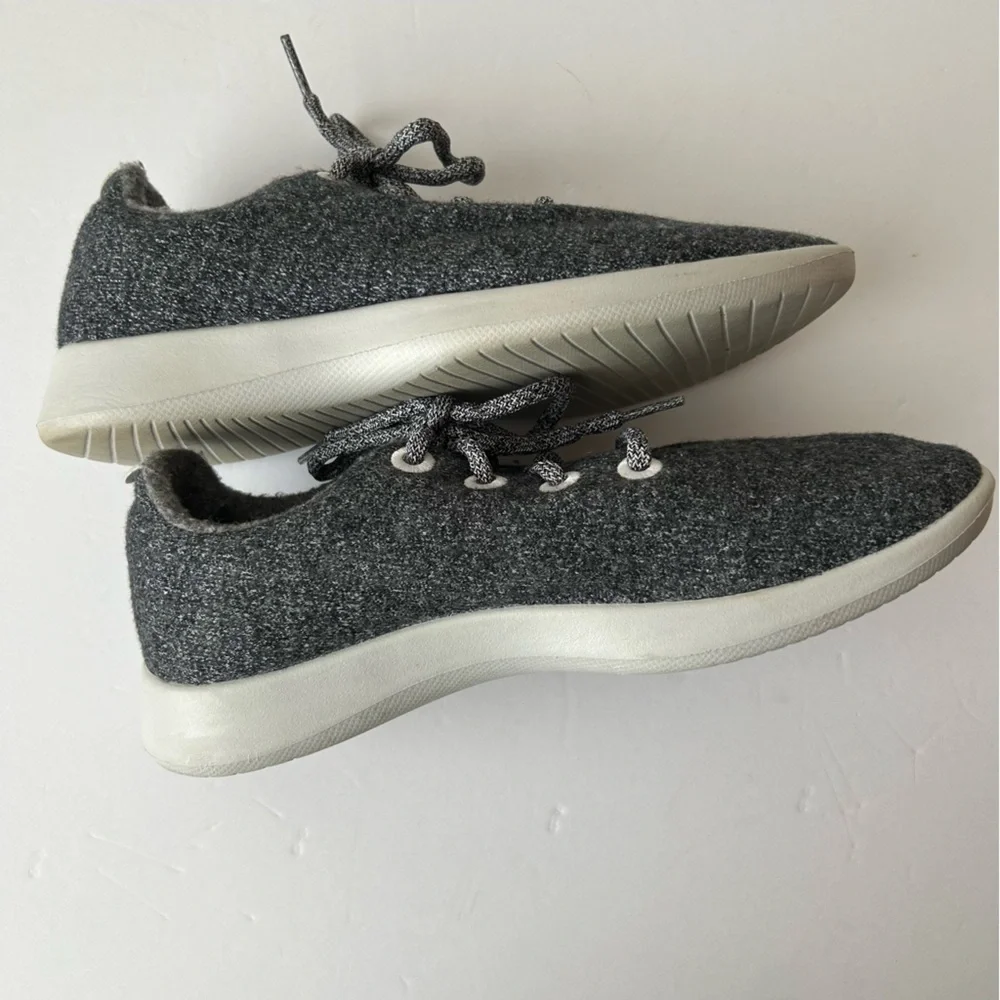allbirds excellent preowned