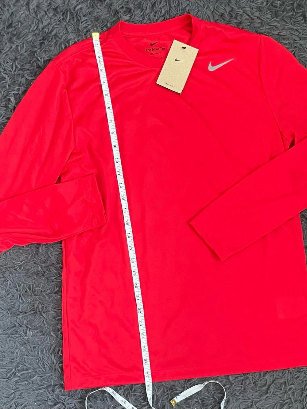Nike fit red