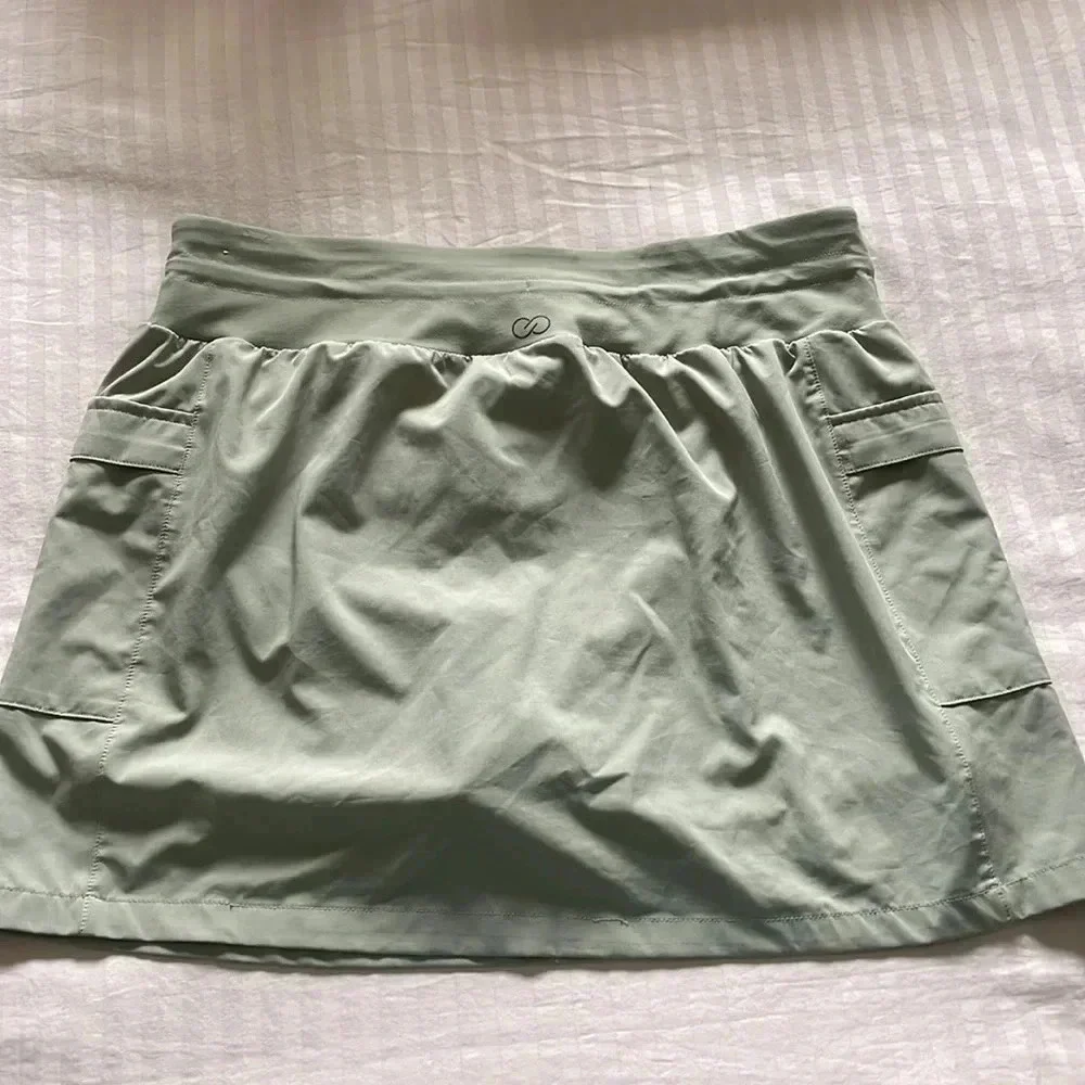 CALIA by Carrie Underwood pockets leastic