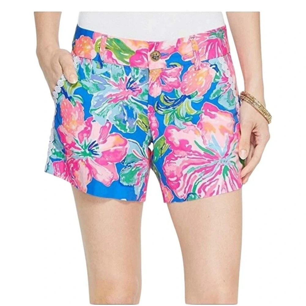 Lilly Pulitzer 5 Inch Callahan Shorts in the Beckon Blue Jungle‎ Utopia