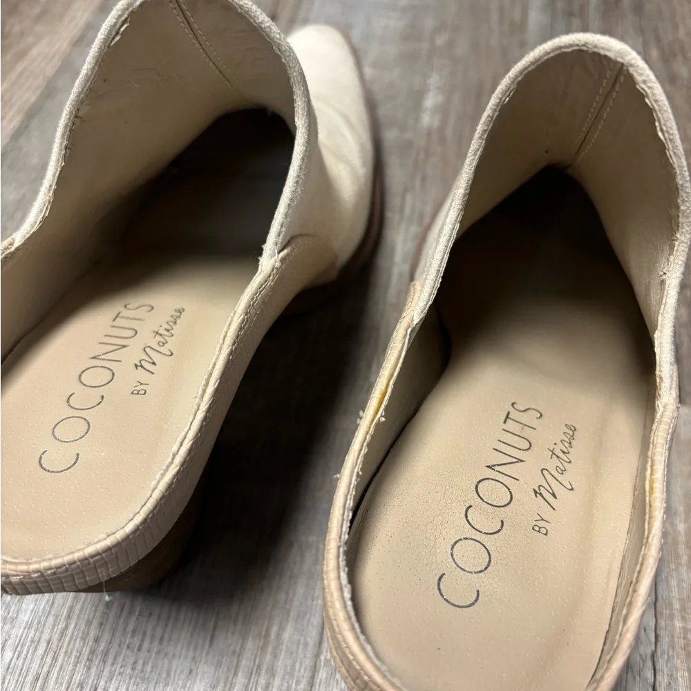 Coconuts by Matisse Leave It Suede Mule Cowgirl Booties