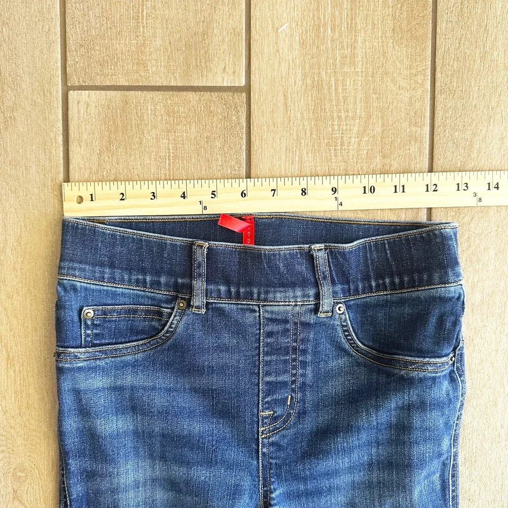 SPANX pull flare