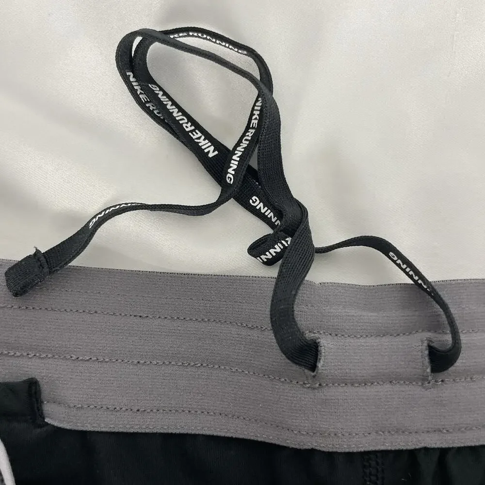Nike excellent see