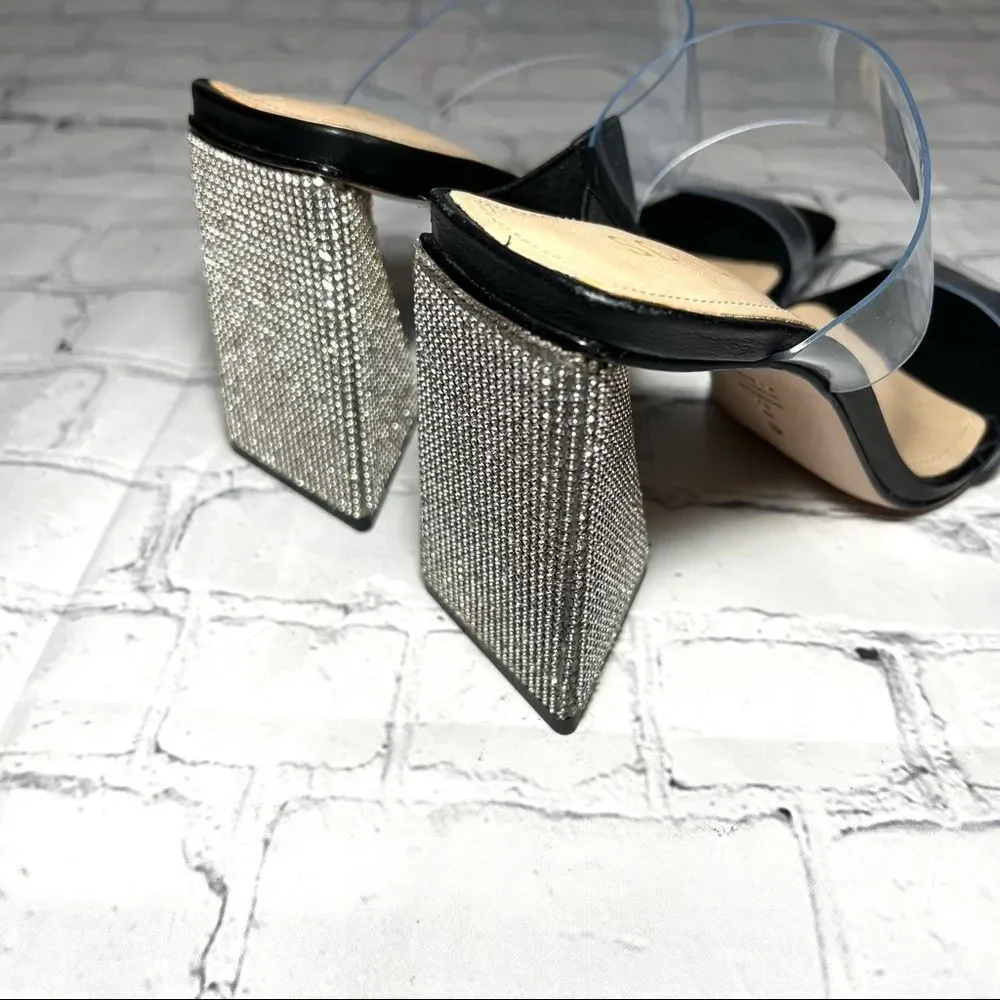 SCHUTZ brand sz