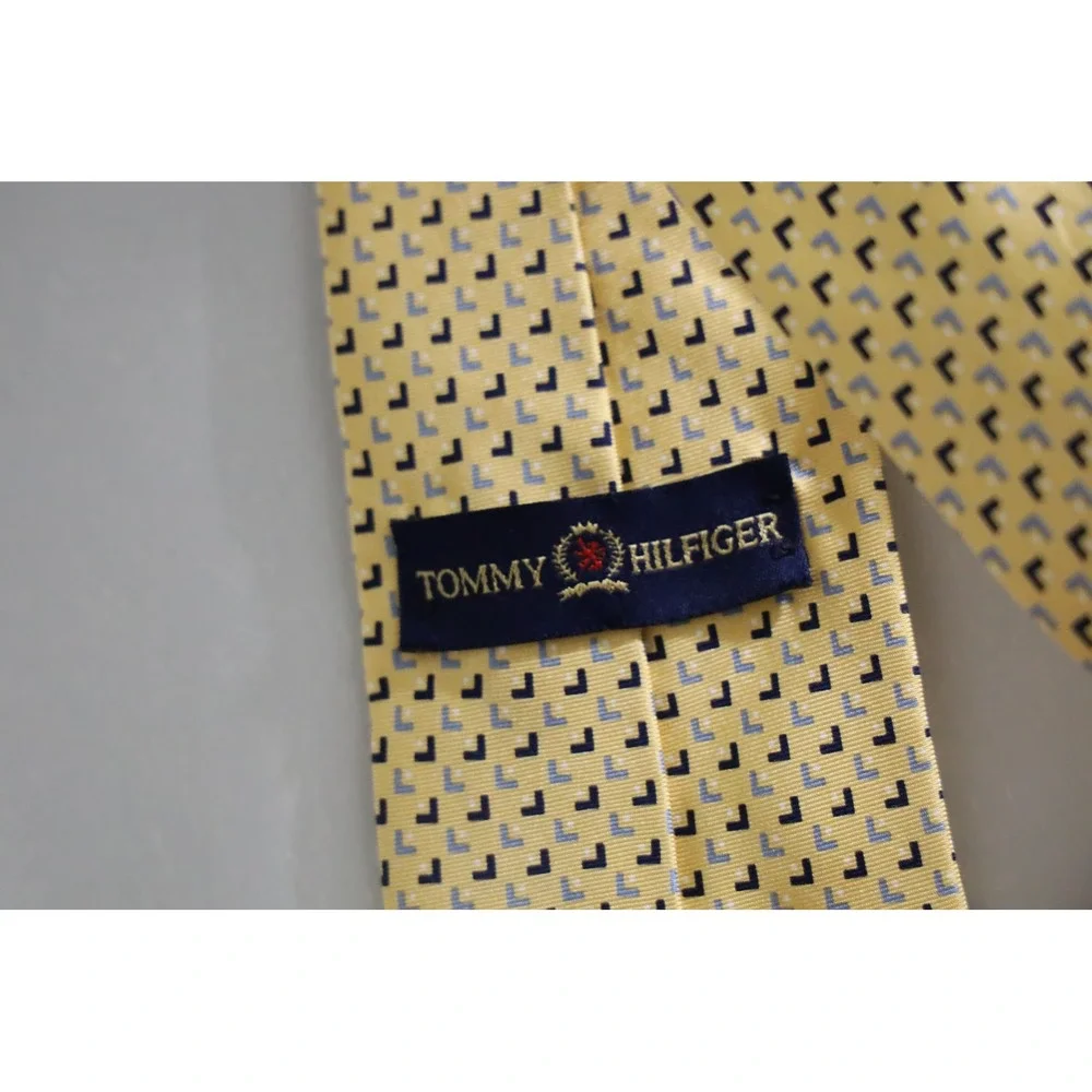Tommy Hilfiger tommy hilfiger