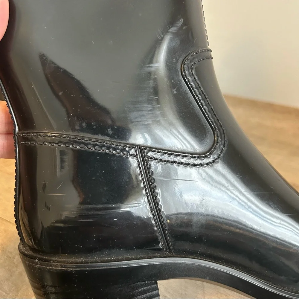 Gucci devendra rubber