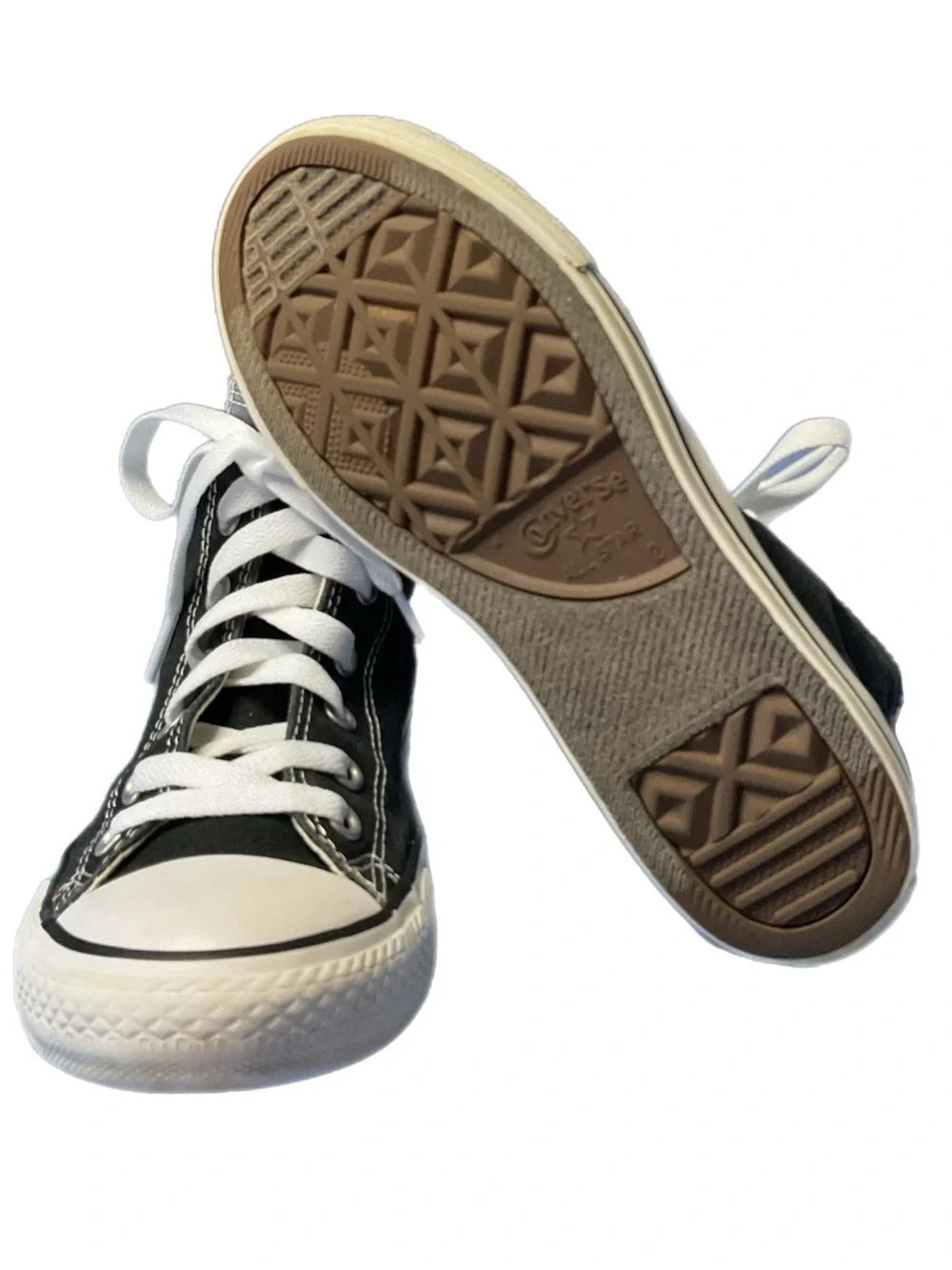 Converse stylish comfortable
