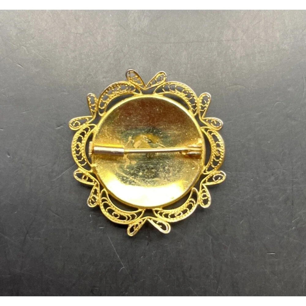 Unbranded nice brooch