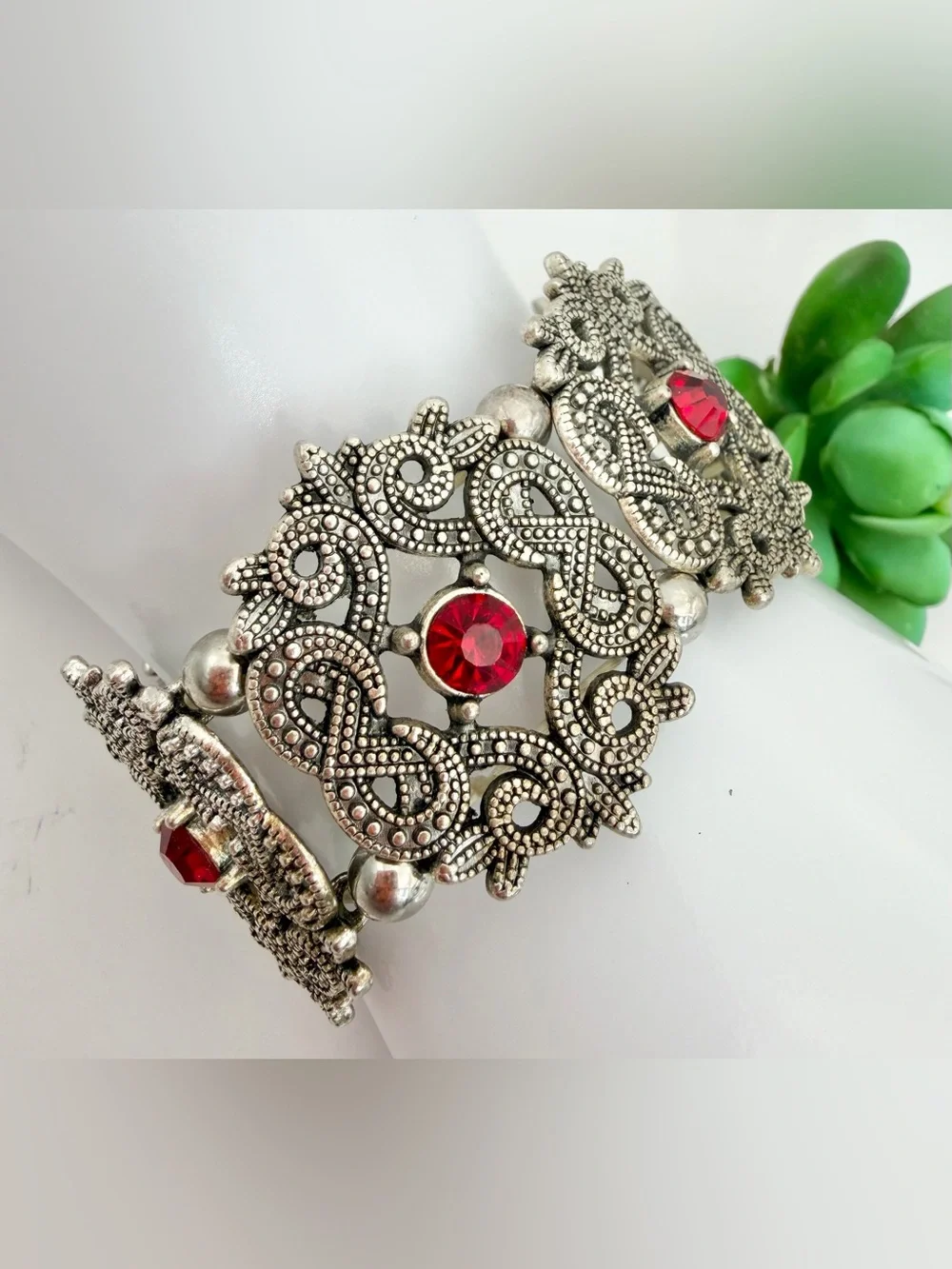 N/A elegant silver
