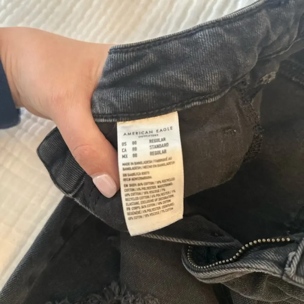 Black American Eagle Distressed Mom Jean