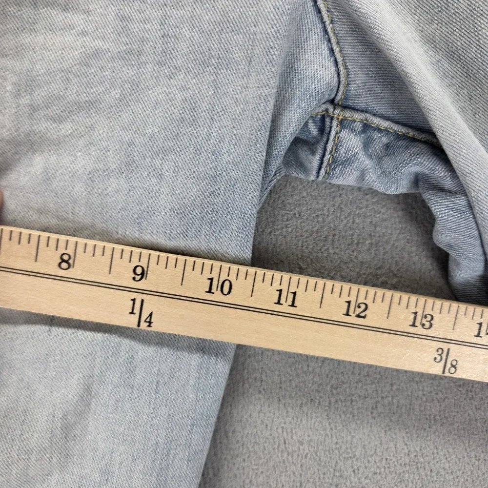 Levis 11795 important