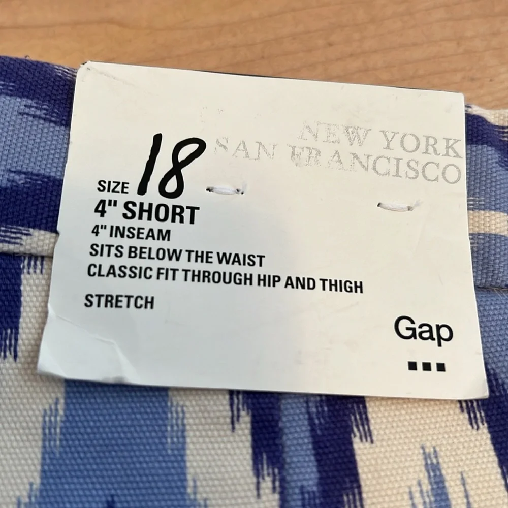 GAP 18 shorts offers