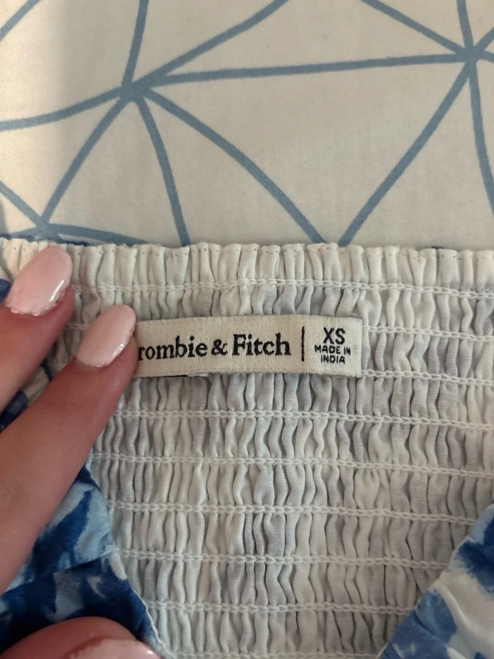 Abercrombie & Fitch lightweight floral