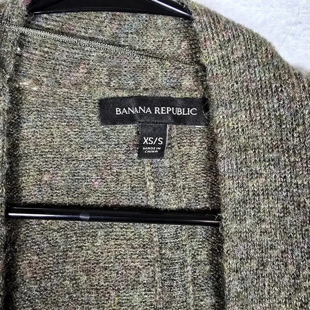 Banana Republic preowned see