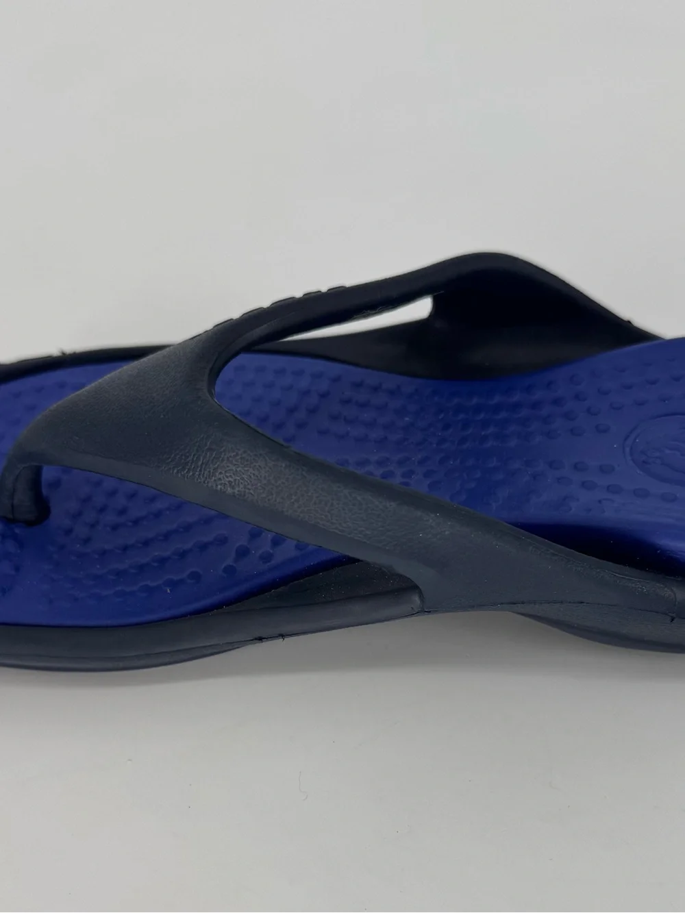 CROCS Women's Black and Purple Flip Flop Sandals Size 7