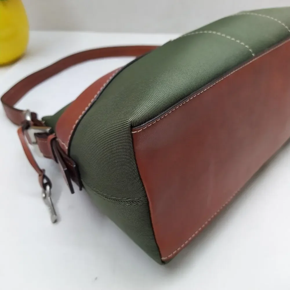 Fossil oliver green