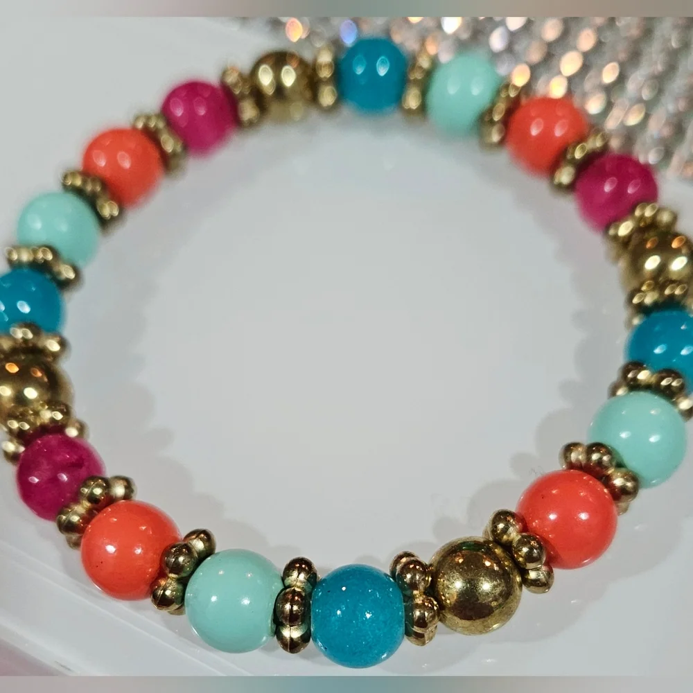 Nordstrom Colorful Beaded Bracelet with Gold Accents‎ NWOT