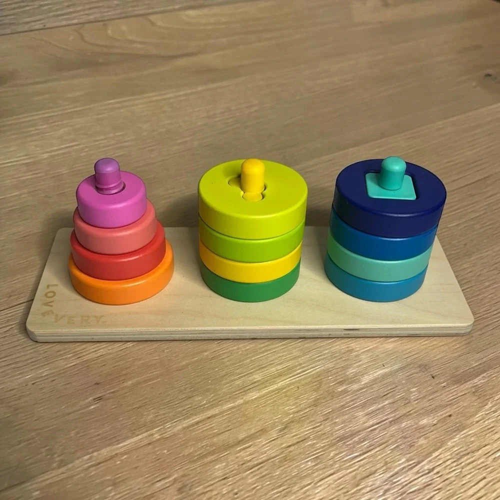 Lovevery Wood Sorting Stacking Shapes Colors Toy INVESTIGATOR Play Montessori
