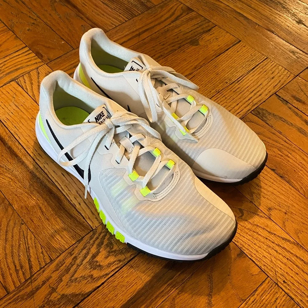 Nike 10 spruce