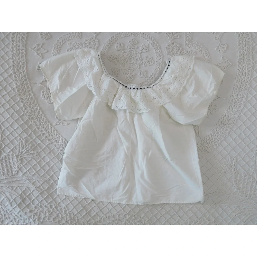 Handmade white cotton