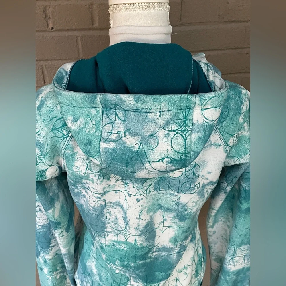 Billabong teal print