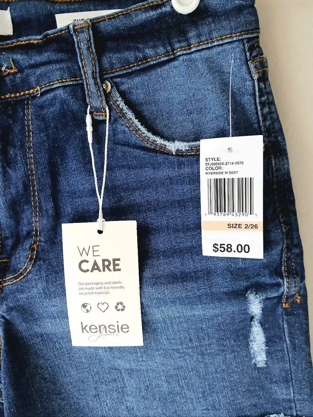 Kensie NWT Womens 2/26 Mid Rise Stretch Denim Jean Shorts Rolled Hem