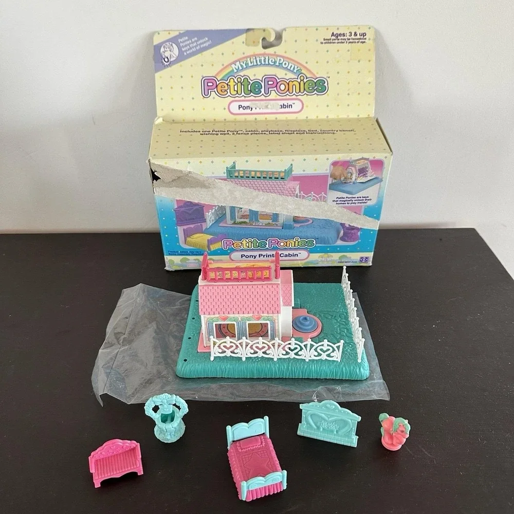 My Little Pony Petite Ponies Pony Print Cabin w Box 1990 Hasbro