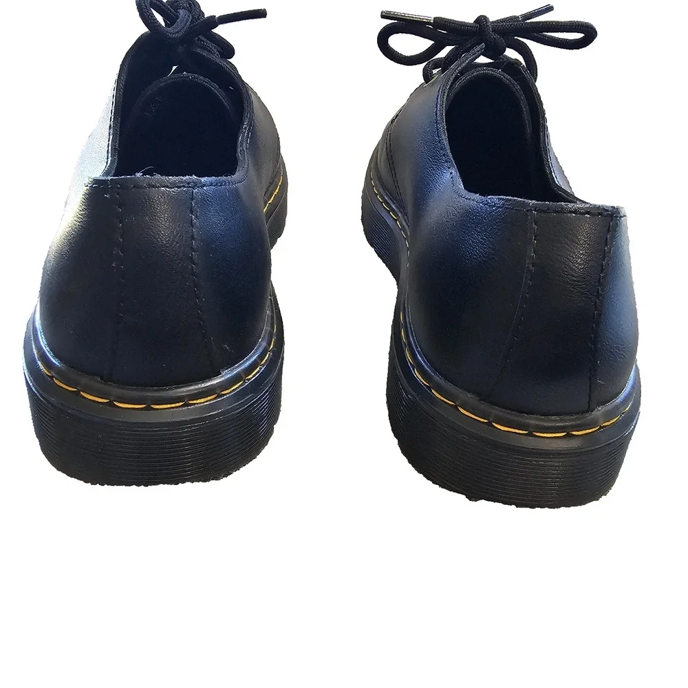 Dr. Martens docs dr