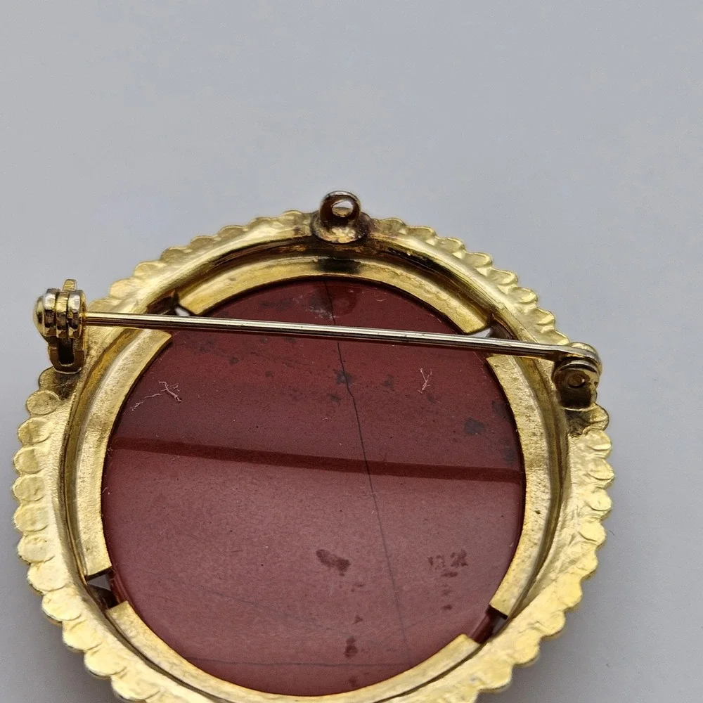 Vintage Orange Stone Oval Brooch Pendant Gold Tone Beaded Frame Victorian Style
