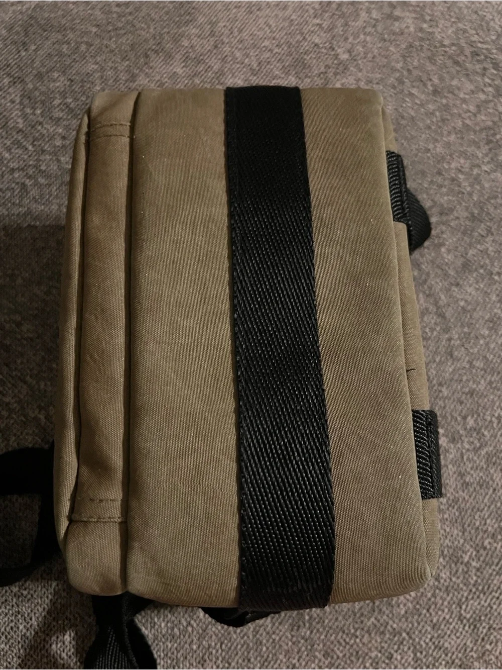 Samsonite Olive Green Messenger Camera Bag with Black Strap