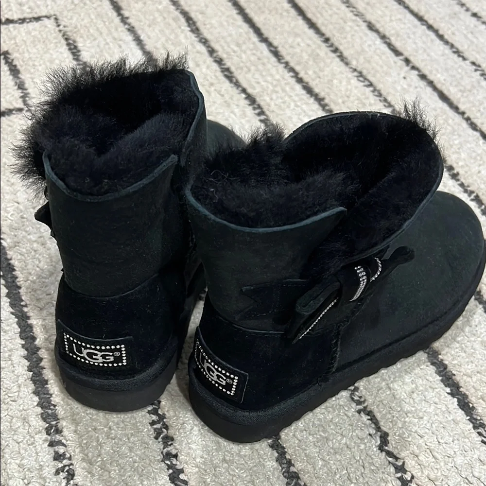 UGG JACKEE SWAROVSKI Boots NWOT
