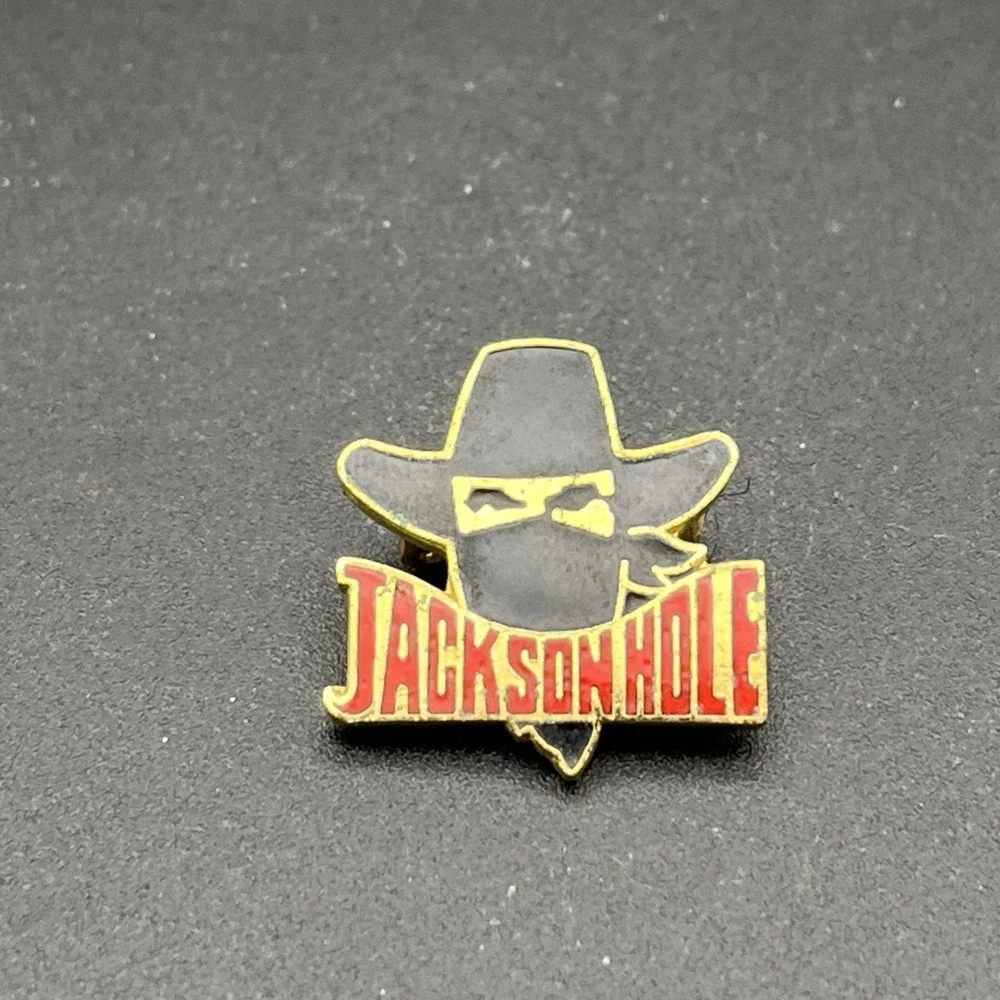 Jackson Hole Wyoming Bandit Mask United States Of‎ America Lapel Hat Pin