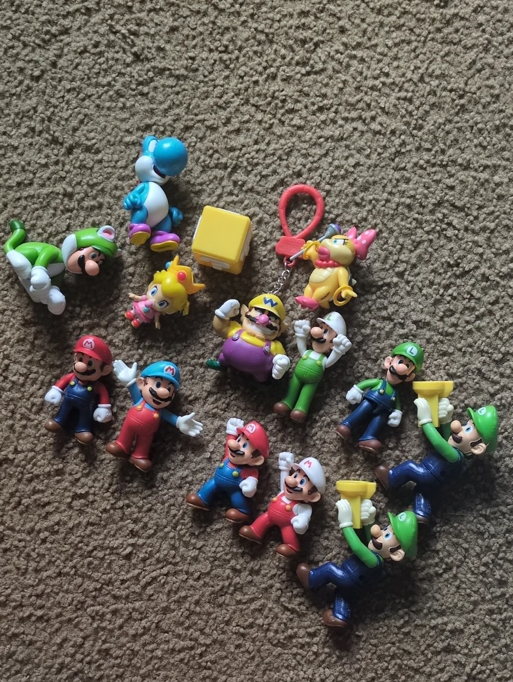 Super Mario Assorted Character Toy Set – Multi-Color