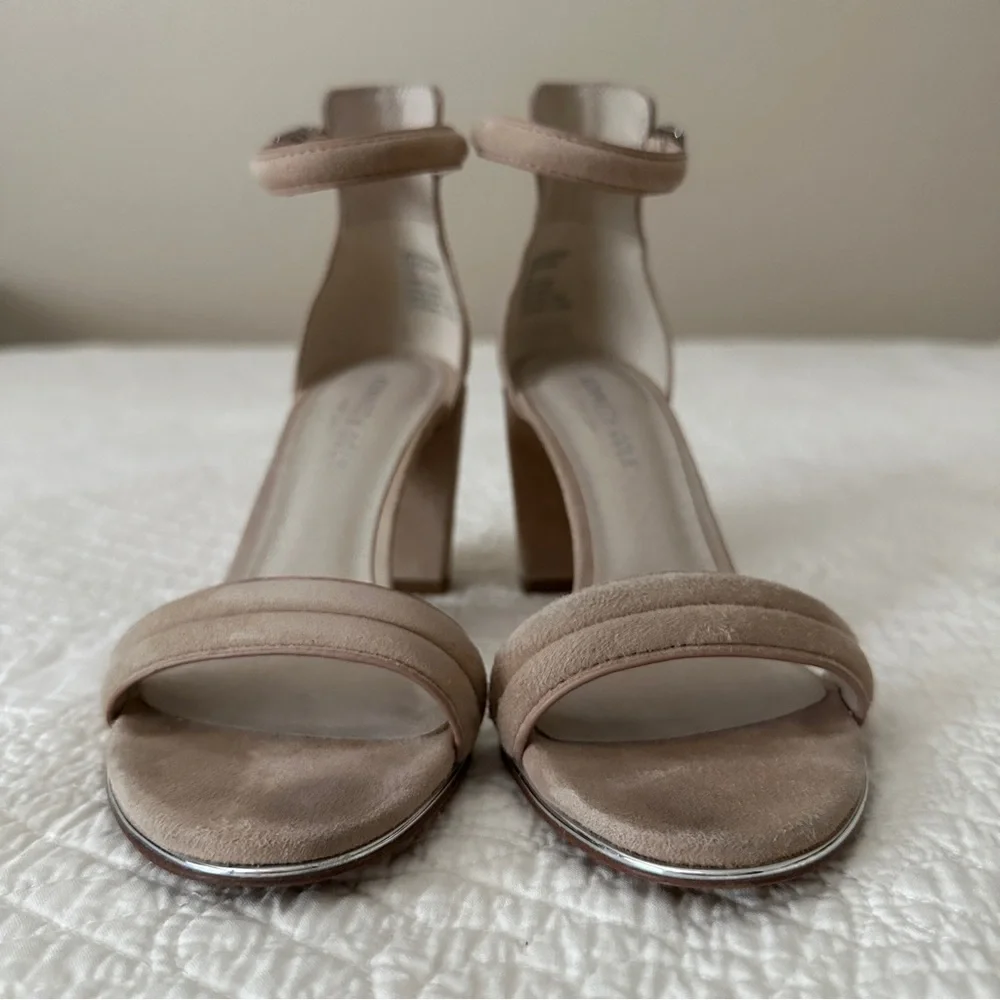 Kenneth Cole Women's Lex Suede Ankle Strap Block Heel Sandals Tan 6.5