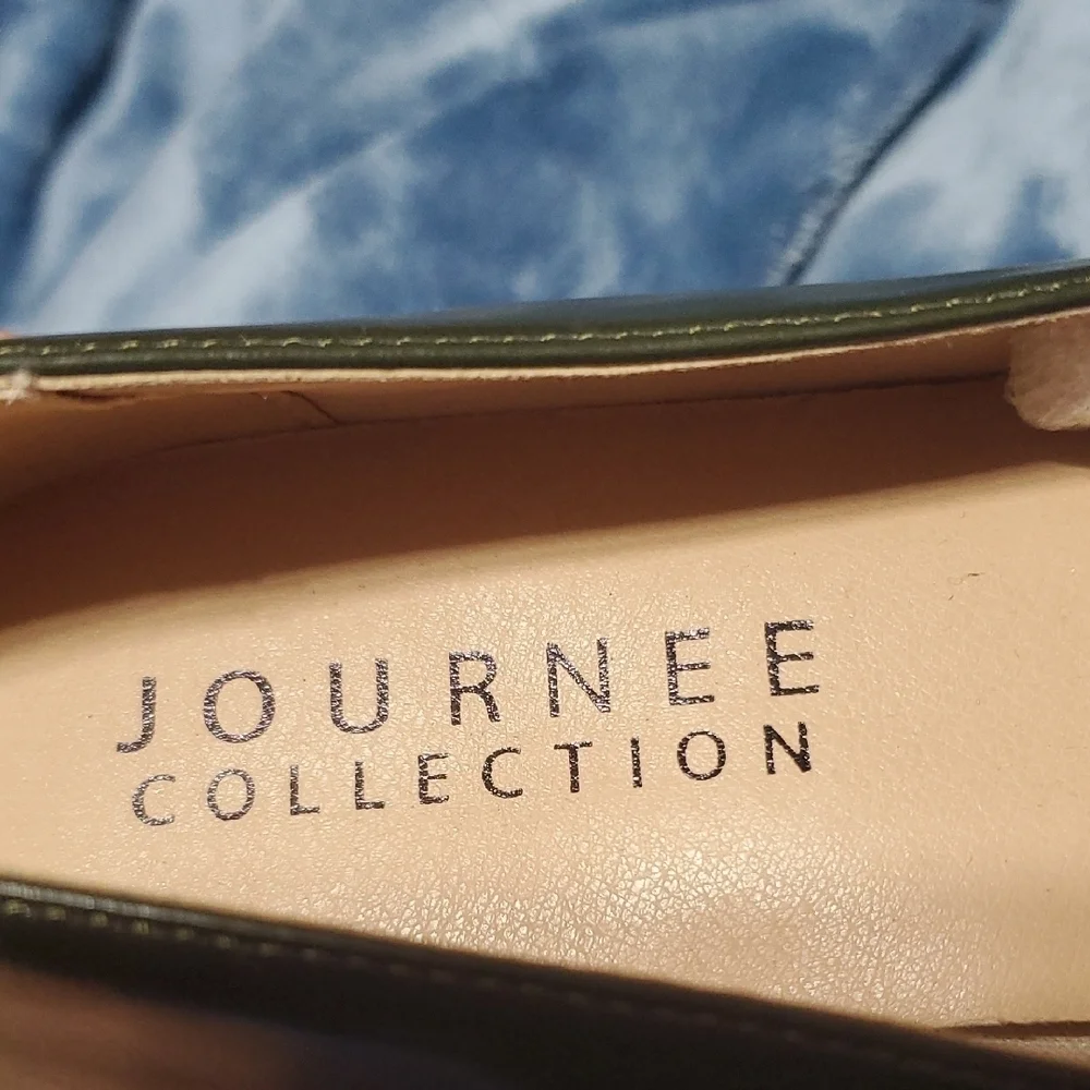 Journee Collection new without