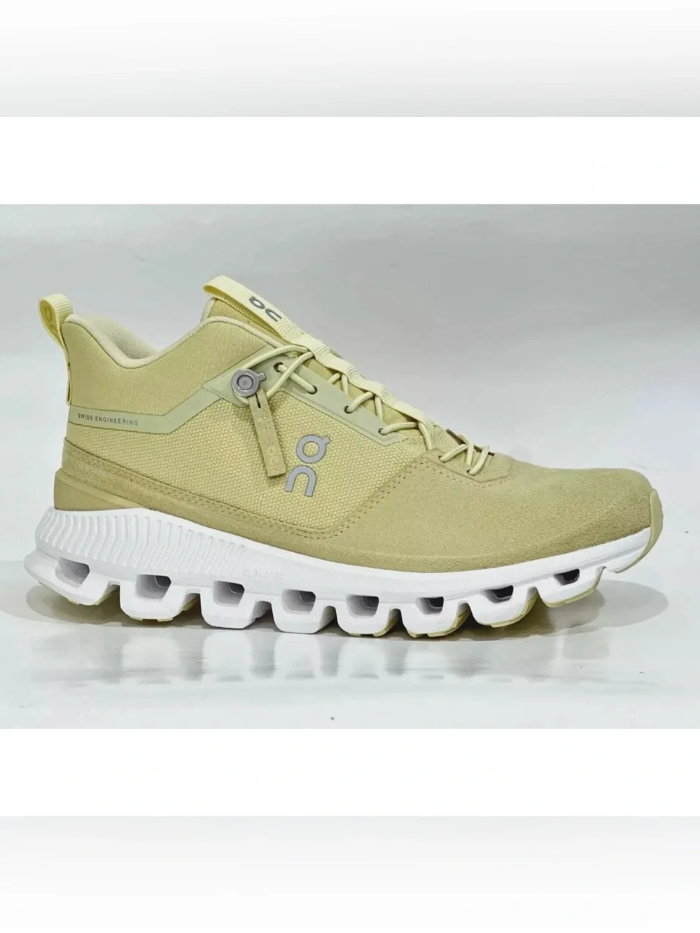 ON Womens Cloud Hi Running Sneakers Shoes Endive Green Sz 7.5 Athletic Lifestyle