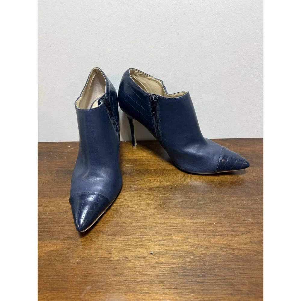 Izabella Rue izabella rue