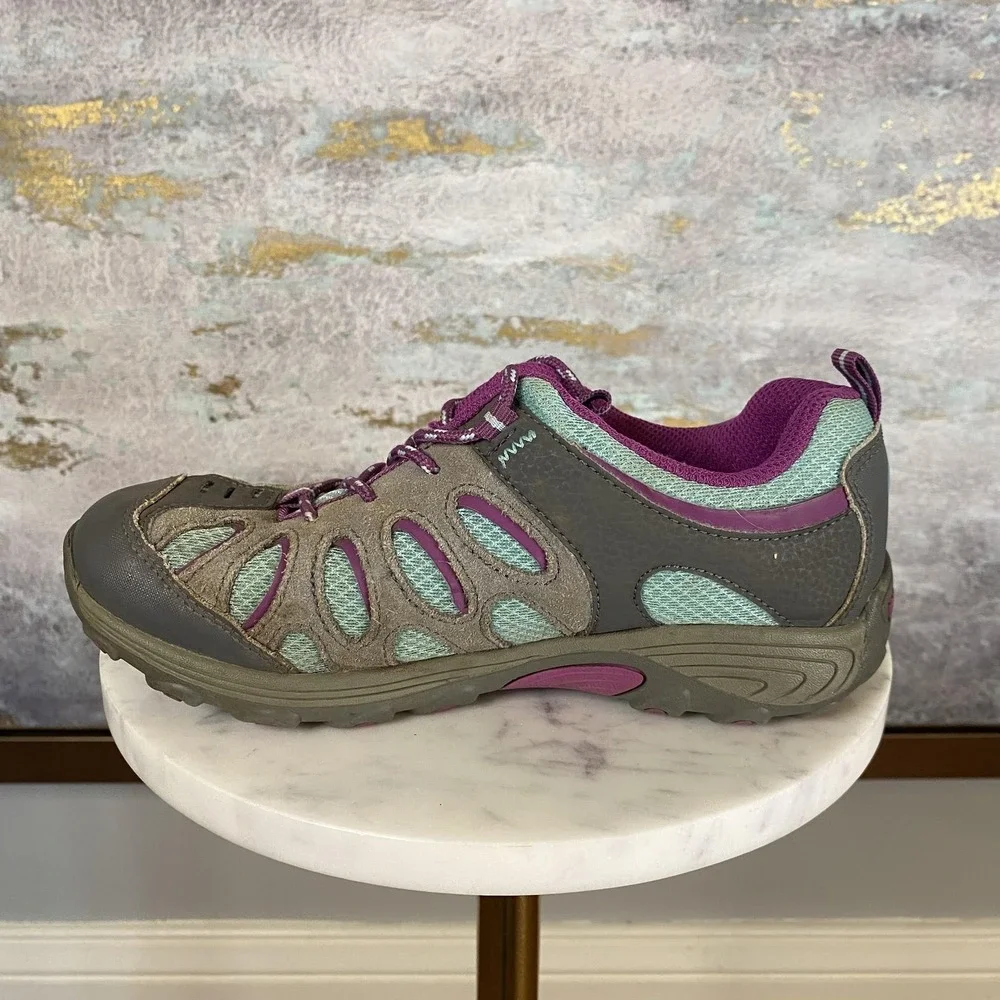 Merrell chameleon low