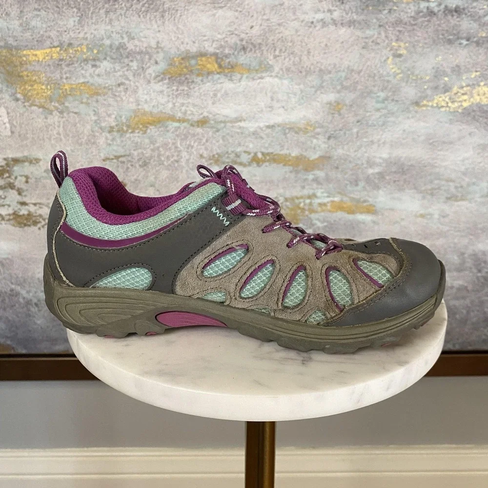 Merrell chameleon low
