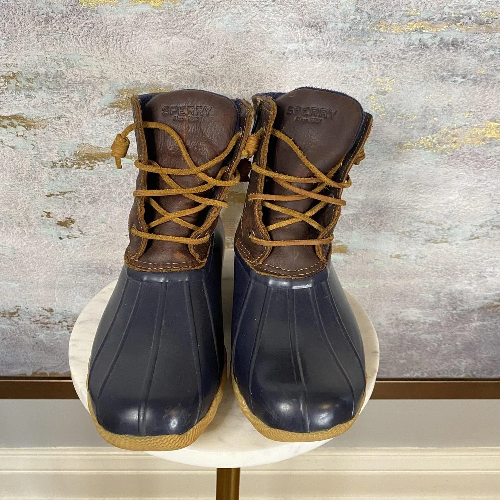 Sperry boots womens